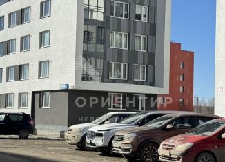 Продаю офис, 51.6 м2, Екатеринбург, улица Академика Ландау, 51/2