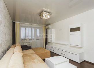 Продажа 3-ком. квартиры, 64 м2, Уфа, улица Менделеева, 155