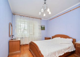 Продается 3-ком. квартира, 72.3 м2, Краснодар, проспект Чекистов, 33