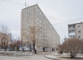 Продажа 3-комнатной квартиры, 57.5 м2, Екатеринбург, Уральская улица, 58к1