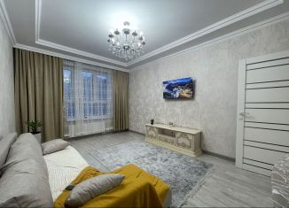 Сдам в аренду 2-ком. квартиру, 60 м2, Тверь, улица Левитана, 70Б