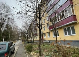 Продам 2-ком. квартиру, 41 м2, Московская область, Клубная улица, 26