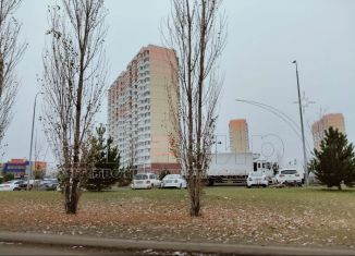 Продается 3-комнатная квартира, 81 м2, Ростов-на-Дону, улица Тимофеева, 13/1, ЖК Платовский