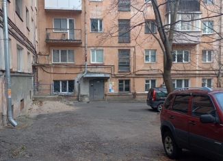 Продам однокомнатную квартиру, 30 м2, Петрозаводск, набережная Гюллинга, 1, район Зарека