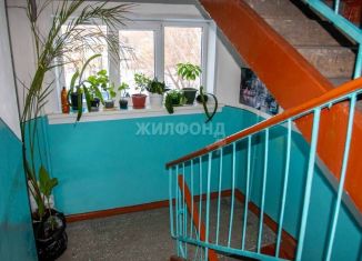 Продажа 2-комнатной квартиры, 43.9 м2, Новосибирск, улица Титова, 43/1