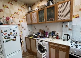 Продаю 1-комнатную квартиру, 28 м2, Псковская область, проспект Гагарина, 52