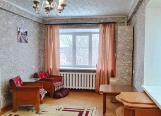 Сдается в аренду однокомнатная квартира, 30 м2, Северск, улица Строителей, 28