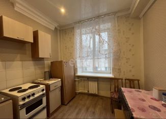 Сдам 1-ком. квартиру, 35 м2, Ачинск, улица 9 Января, 15