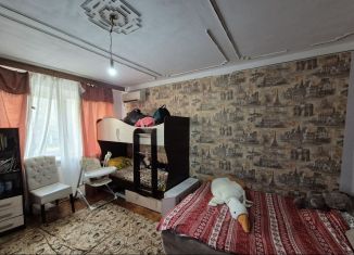 Продается 3-ком. квартира, 60 м2, Геленджик, микрорайон Парус, 8