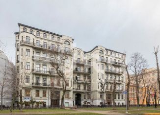 Продаю многокомнатную квартиру, 246 м2, Москва, Тверской бульвар, 9, метро Арбатская