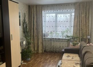 Продам трехкомнатную квартиру, 58 м2, Красноярский край, улица 26 Бакинских Комиссаров, 7Б